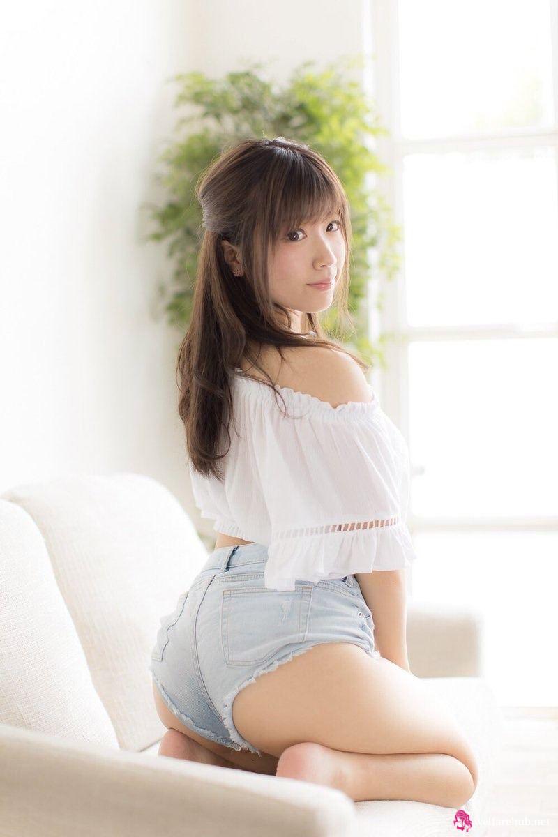 黑暗正能量怎么打不开！avin接口怎么和手机连接